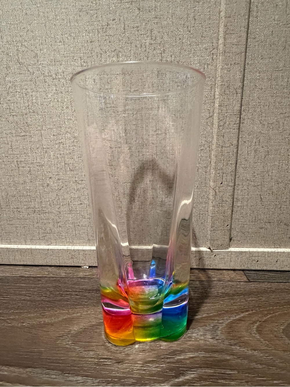 NWOT Merritt International Rainbow Teardrop Acrylic Tumbler